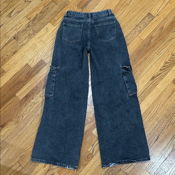 Teen Dark Gray Wide Leg Cargo Jeans Star Print XS - Picture 4 of 15